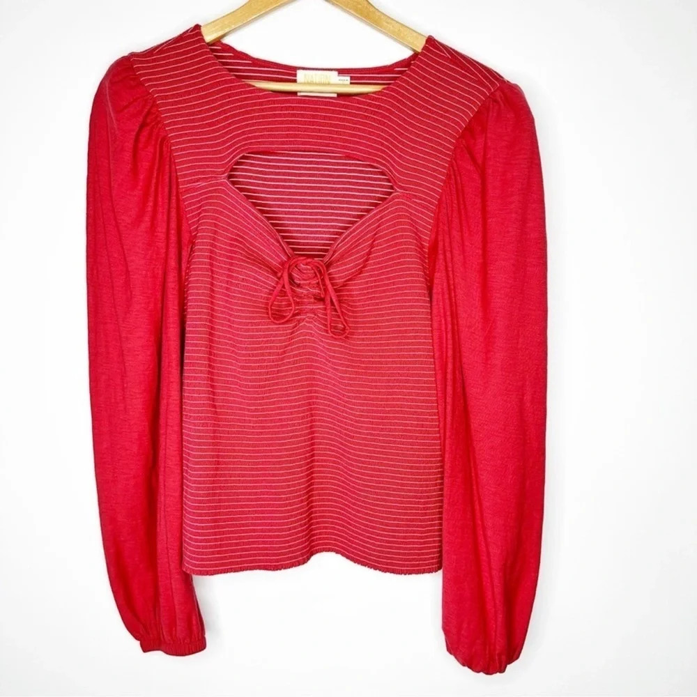 Nation LTD Leilani Romantic Cut Out Tee
Maraschino Size Large - Picture 2 of 5